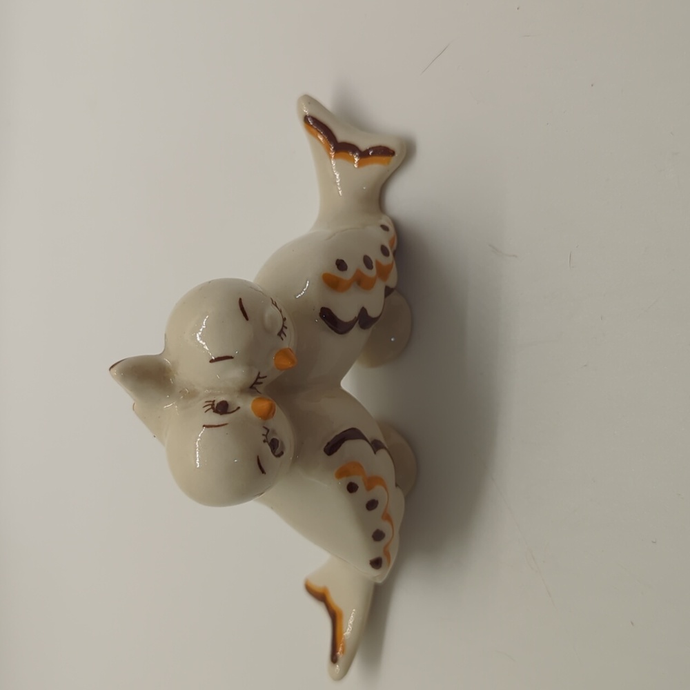Vintage ceramic arts lovebirds